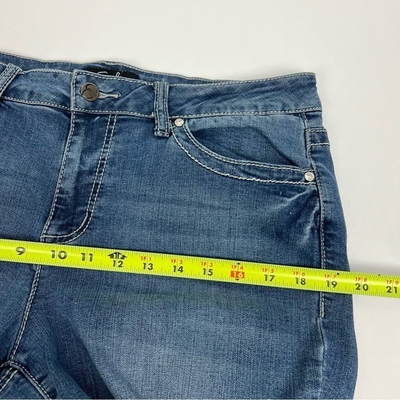 Earl Women’s Blue Jeans Sz 14 Embellishments/embroidery Missing/loose Distressed - Picture 9 of 12